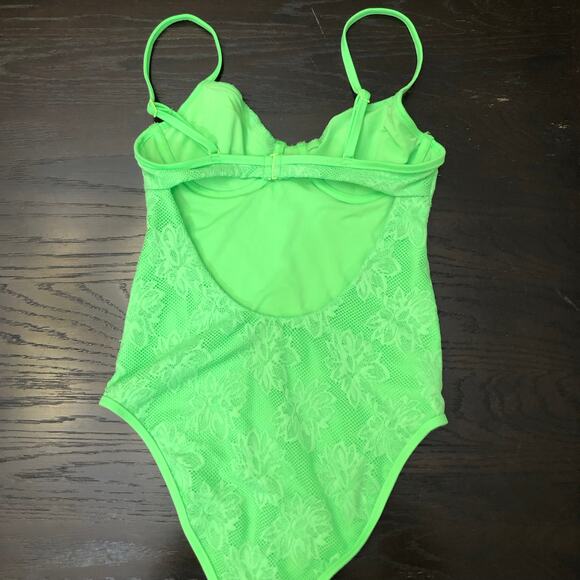 Aerie Lace Underwire One Piece Swimsuit neon green cutout back sz small - Picture 7 of 10